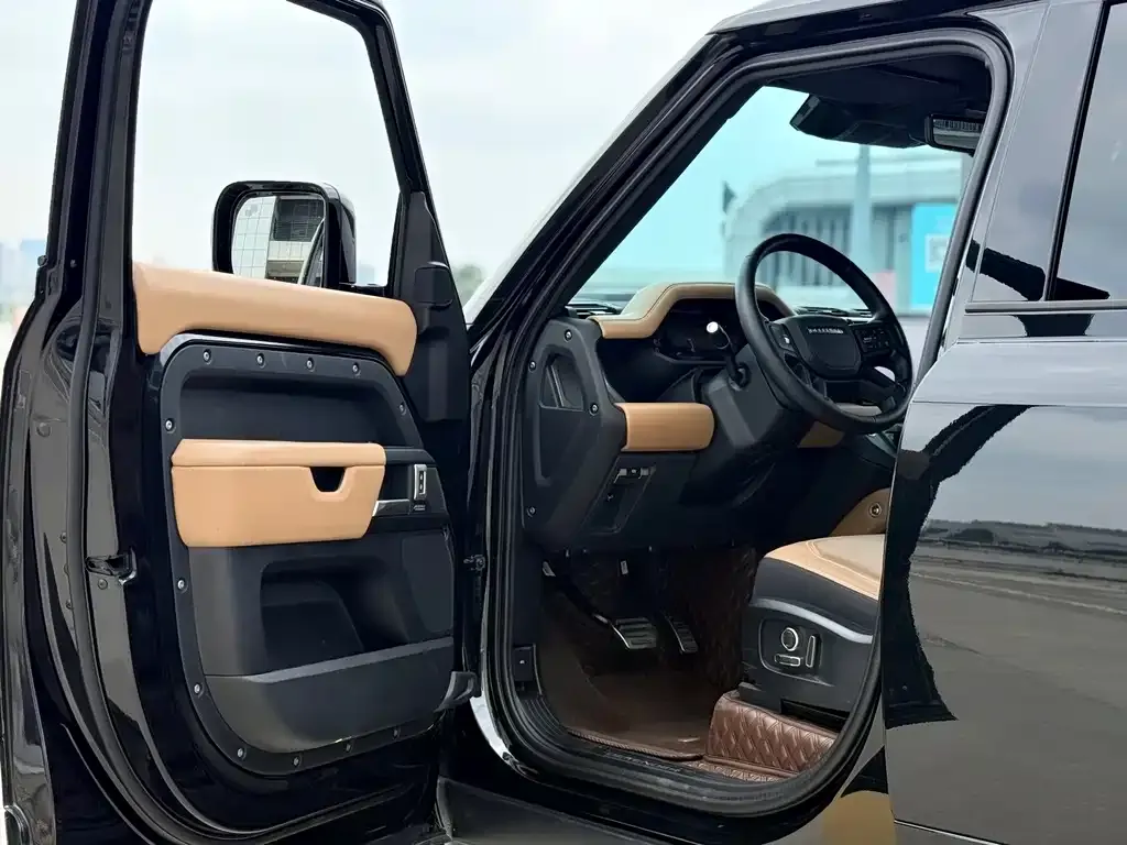 Land Rover Defender — фото 4