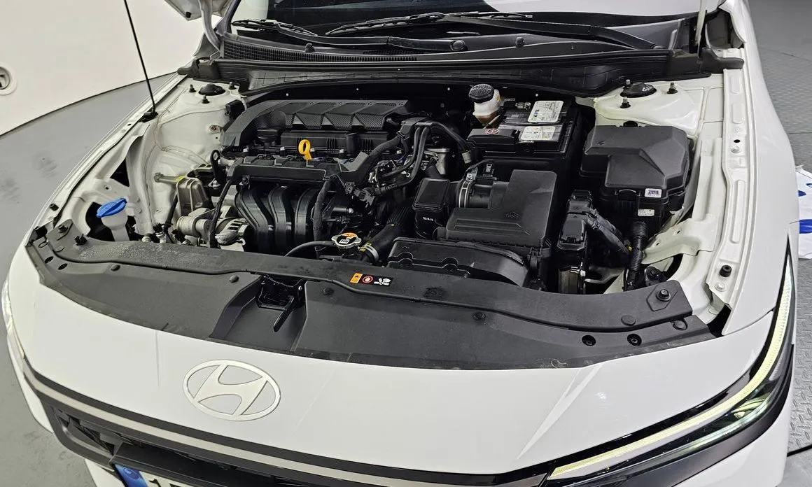 Hyundai AVANTE — фото 9