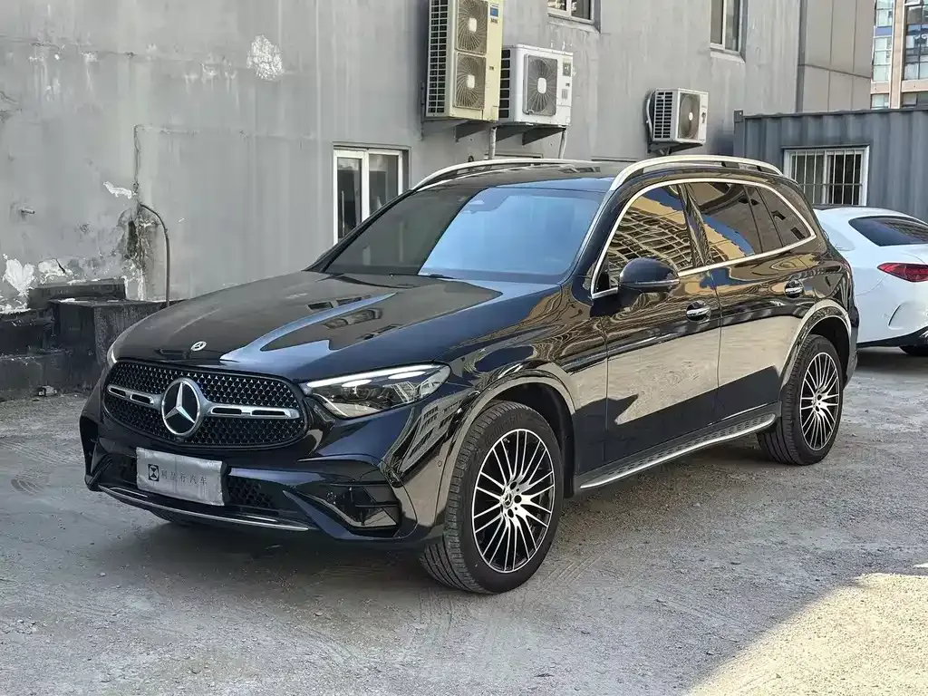 Mercedes-Benz GLC — фото 1
