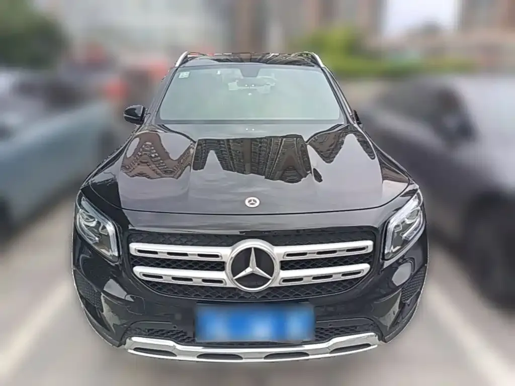Mercedes-Benz GLB — фото 2
