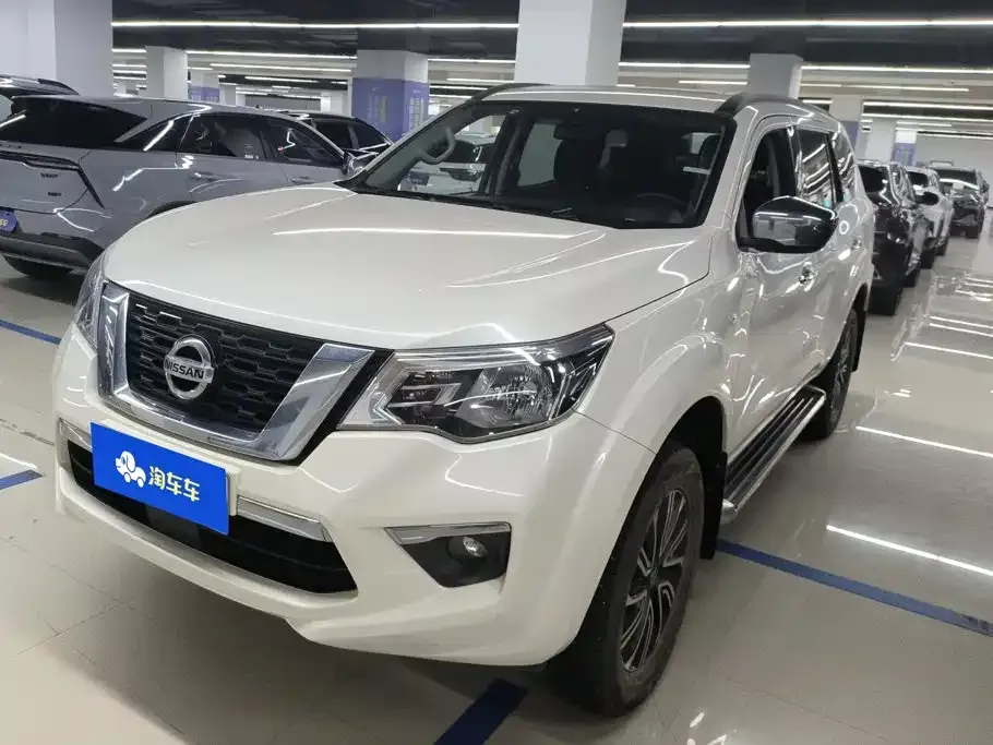 Nissan Terra — фото 1