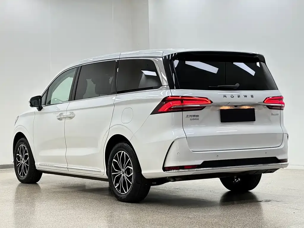 Roewe iMAX8 New Energy — фото 8