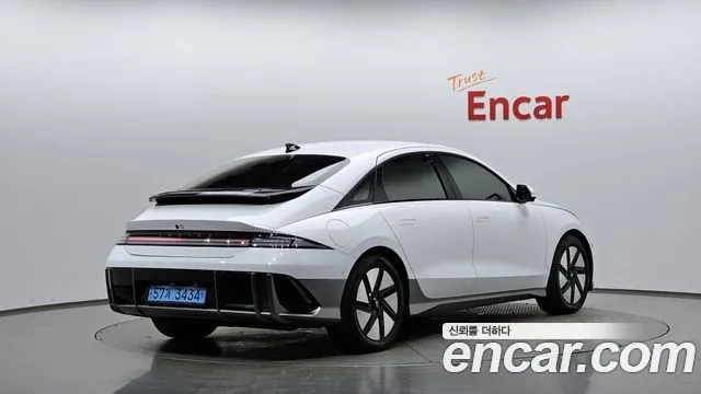 Hyundai Ioniq6 — фото 4