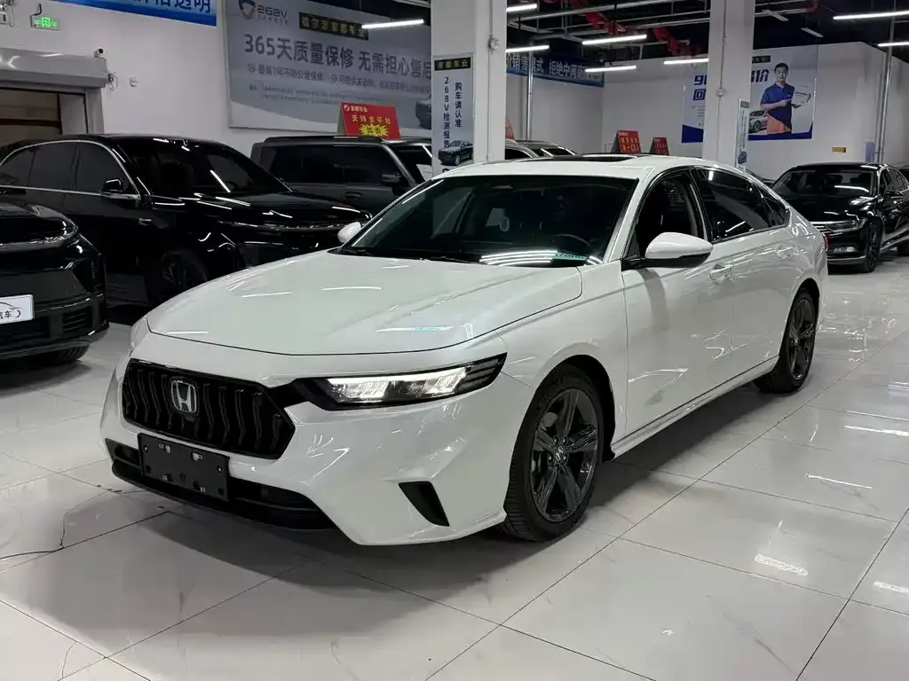 Honda Inspire — фото 1