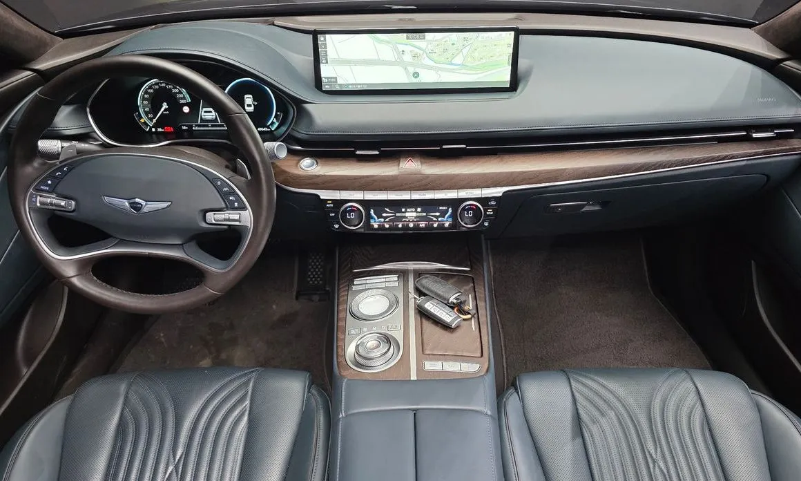 Genesis G80 — фото 10
