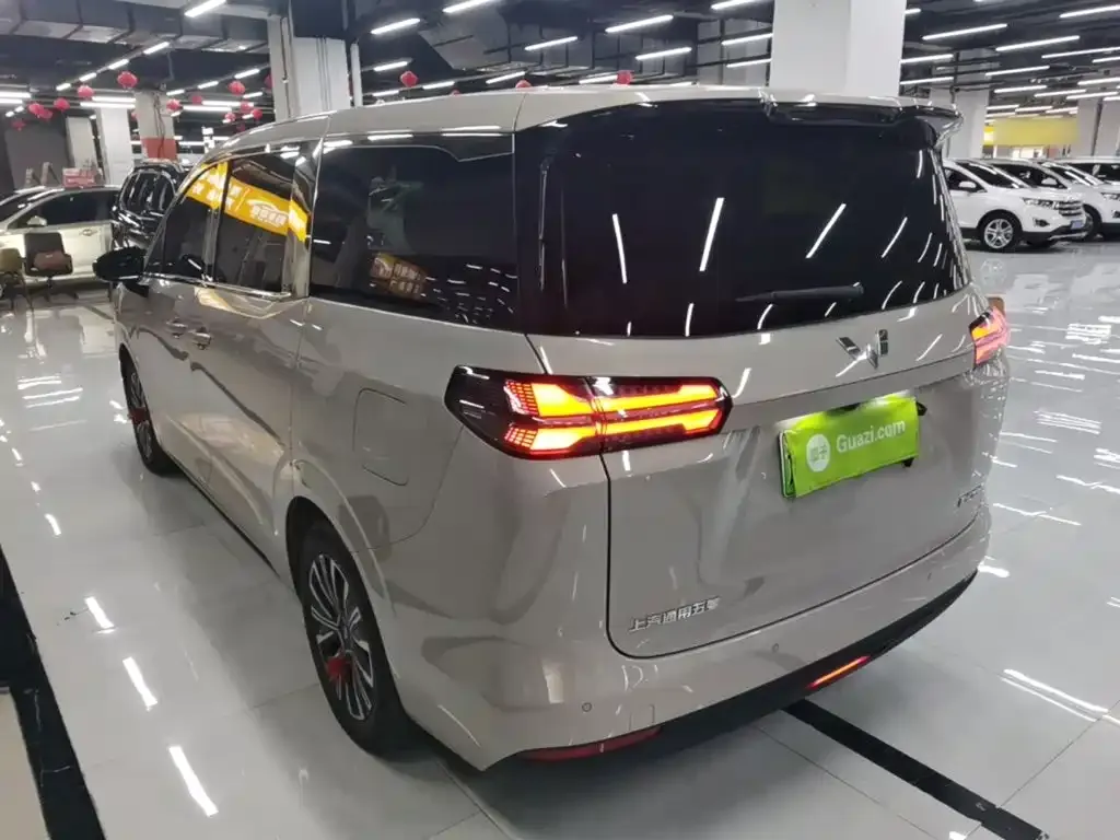 Wuling Xingguang 730 New Energy — фото 3