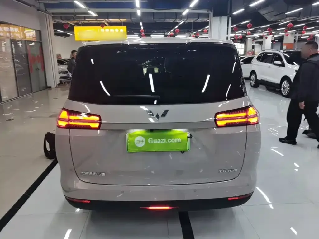 Wuling Xingguang 730 New Energy — фото 8