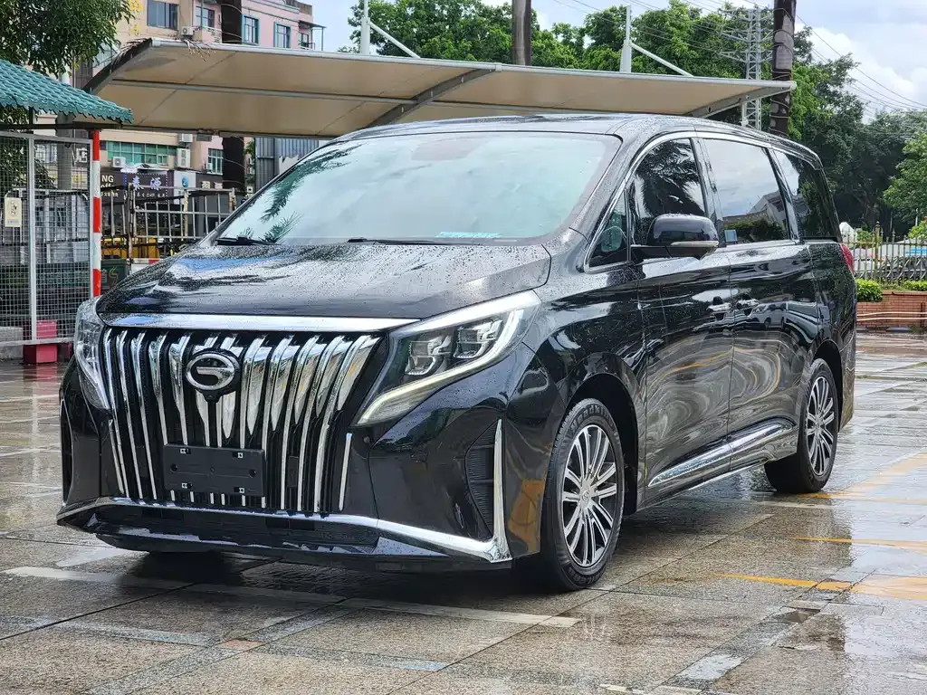 GAC Motor Trumpchi M8 — фото 1