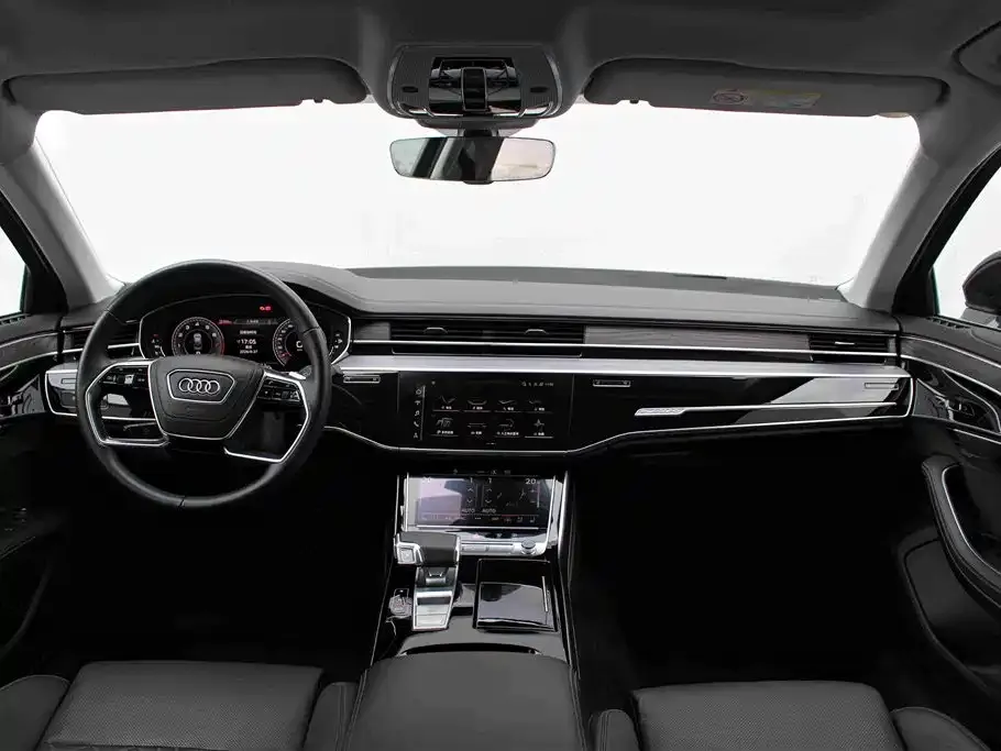 Audi A8 — фото 5
