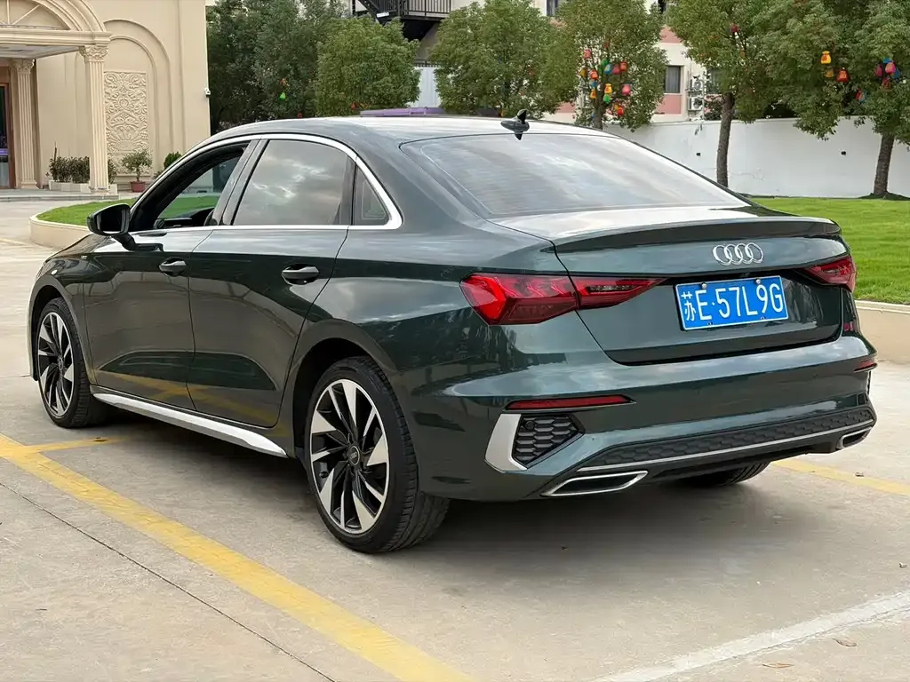 Audi A3 — фото 2