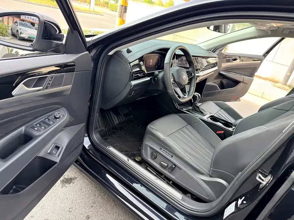 Volkswagen Passat — фото 2