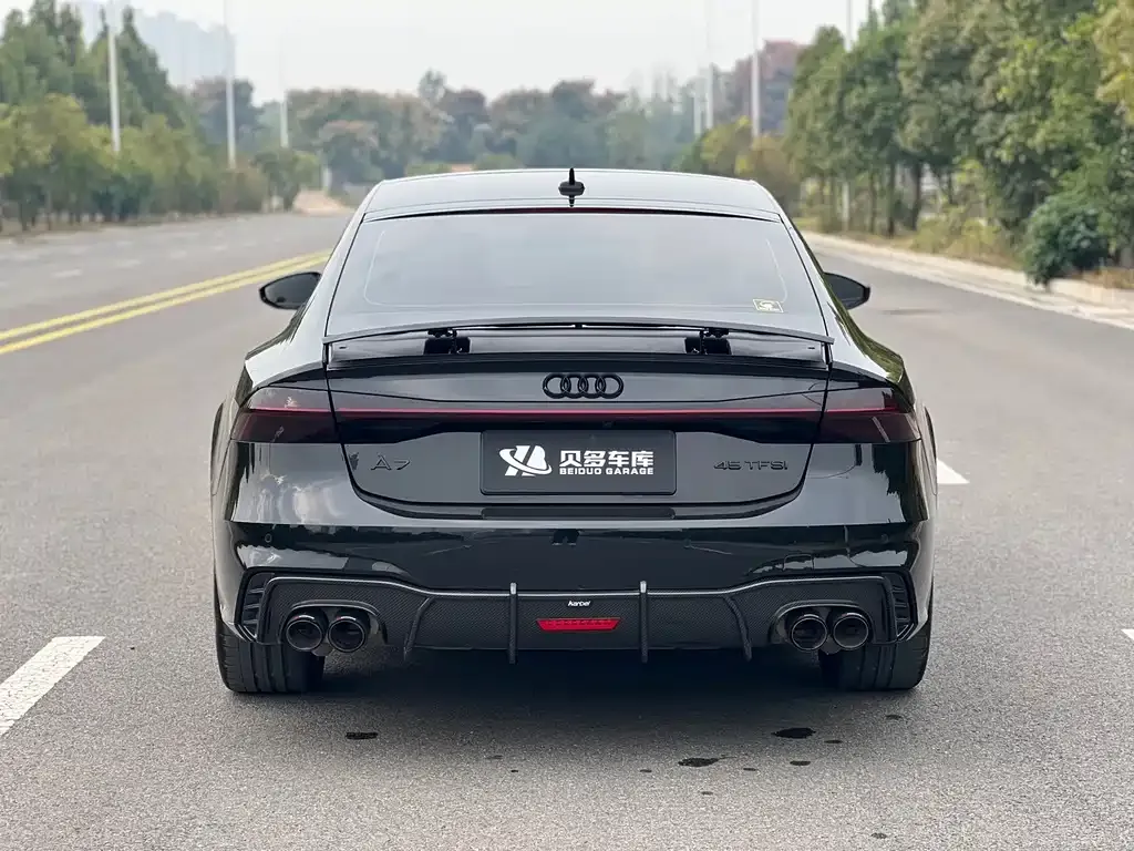 Audi A7 — фото 8