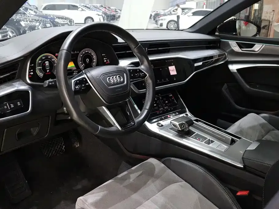 Audi A6L New Energy — фото 7