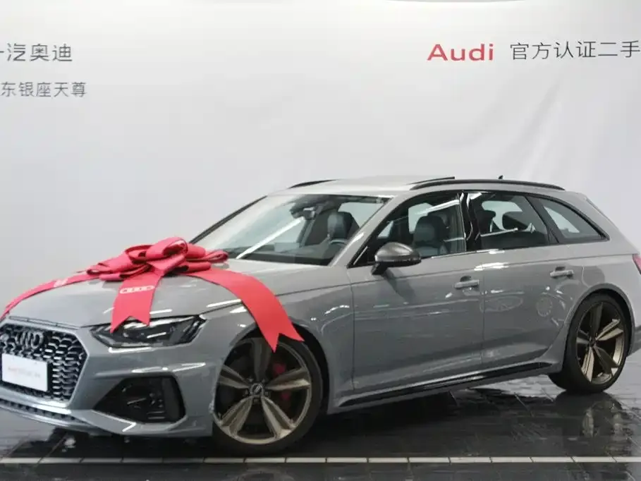 Audi RS 4 — фото 7