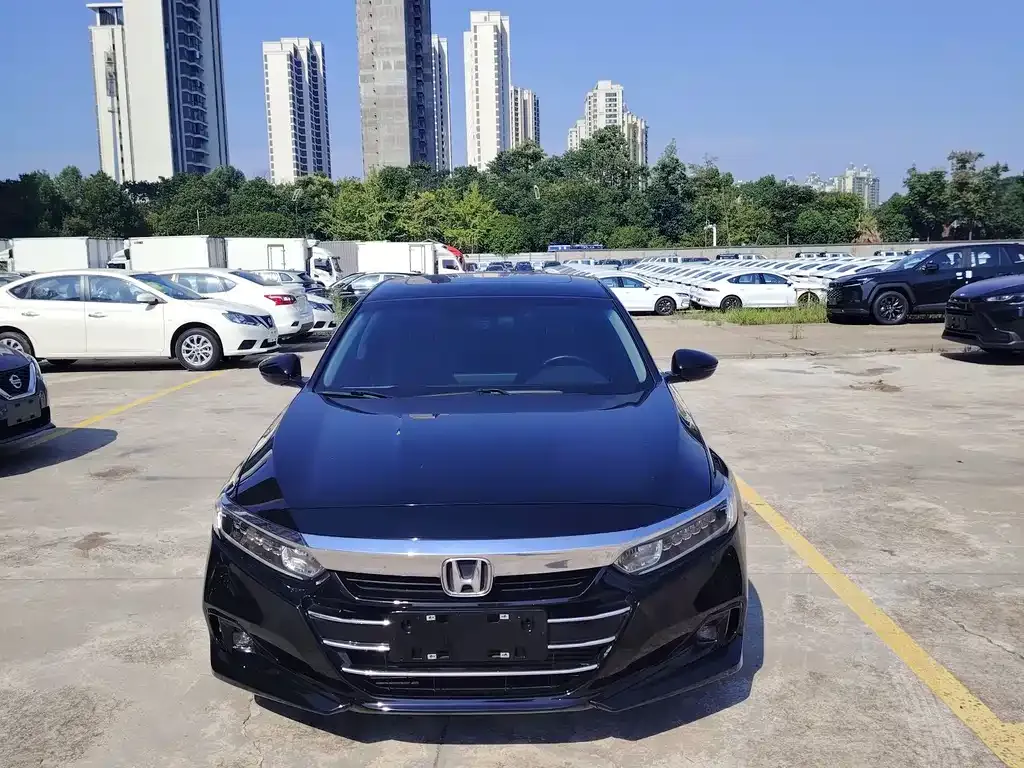 Honda Accord — фото 4