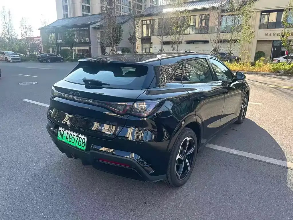 BYD Seal 06GT — фото 8