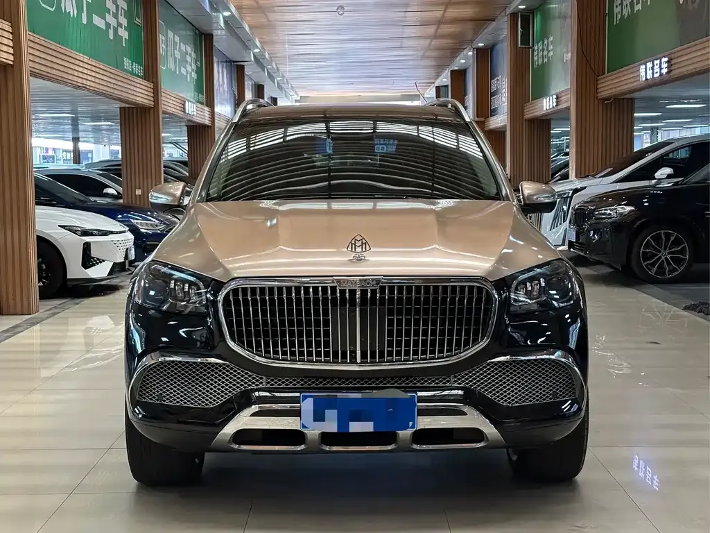 Mercedes-Benz GLS — фото 8