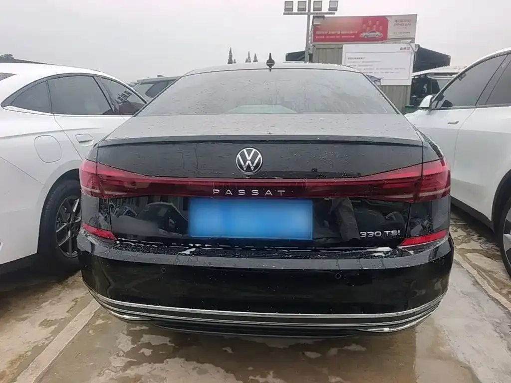 Volkswagen Passat — фото 4
