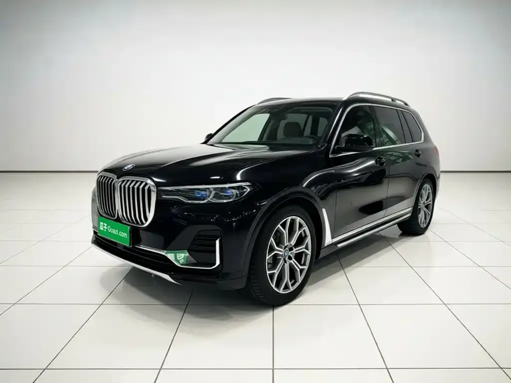 BMW X7 — фото 1