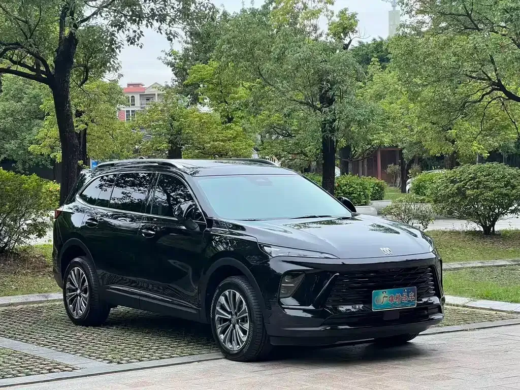 Buick Envision Plus — фото 6