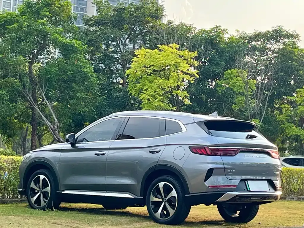 BYD PLUS New Energy — фото 7
