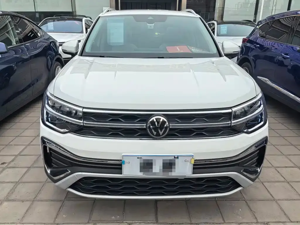 Volkswagen Tharu — фото 2
