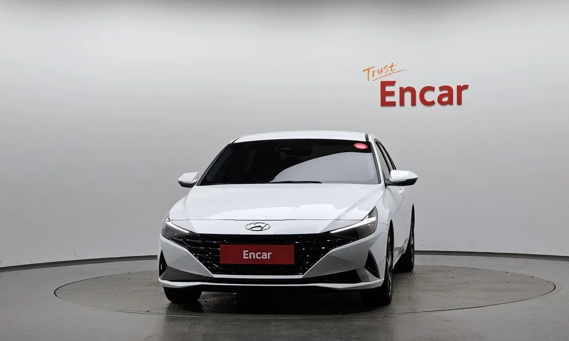 Hyundai AVANTE — фото 3