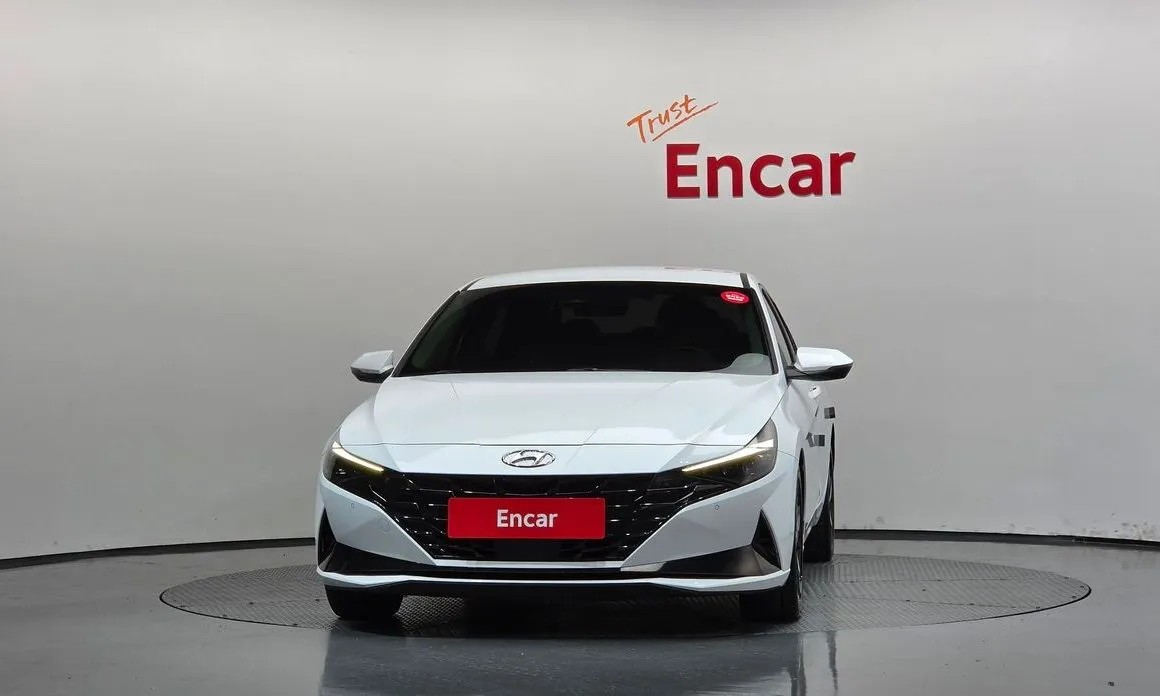 Hyundai AVANTE — фото 3