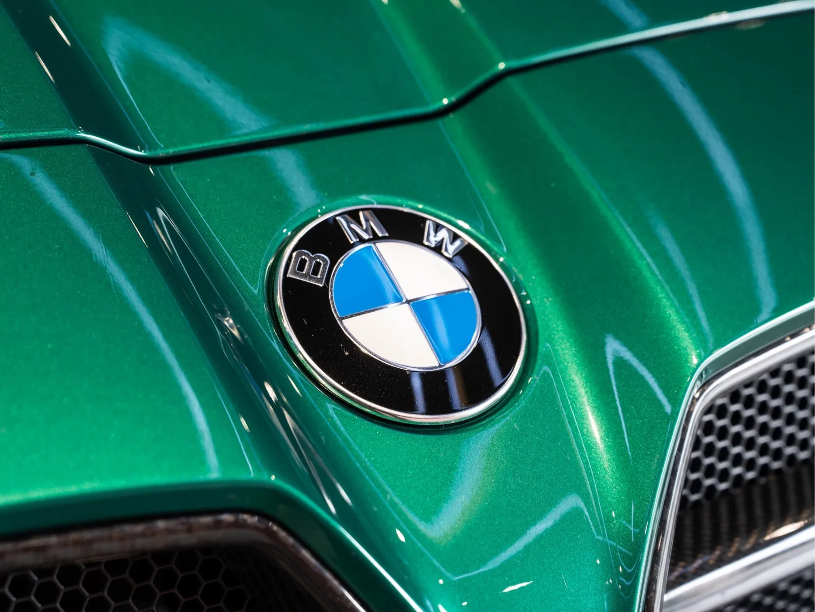 BMW M4 — фото 10