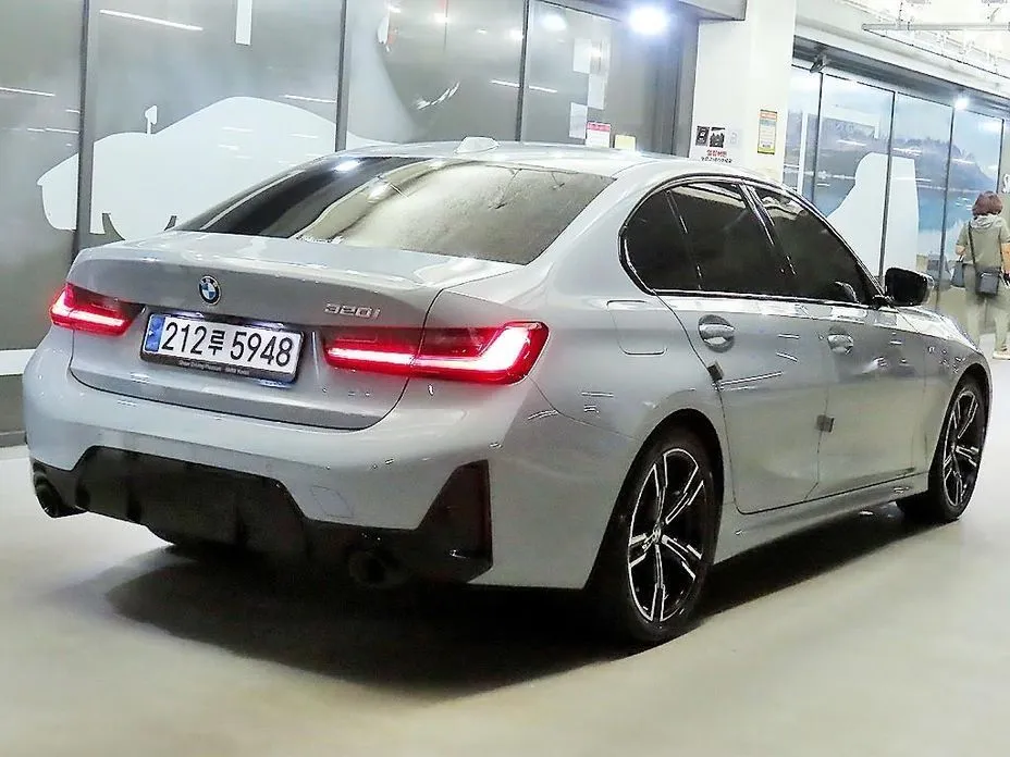 BMW 3-Series — фото 10
