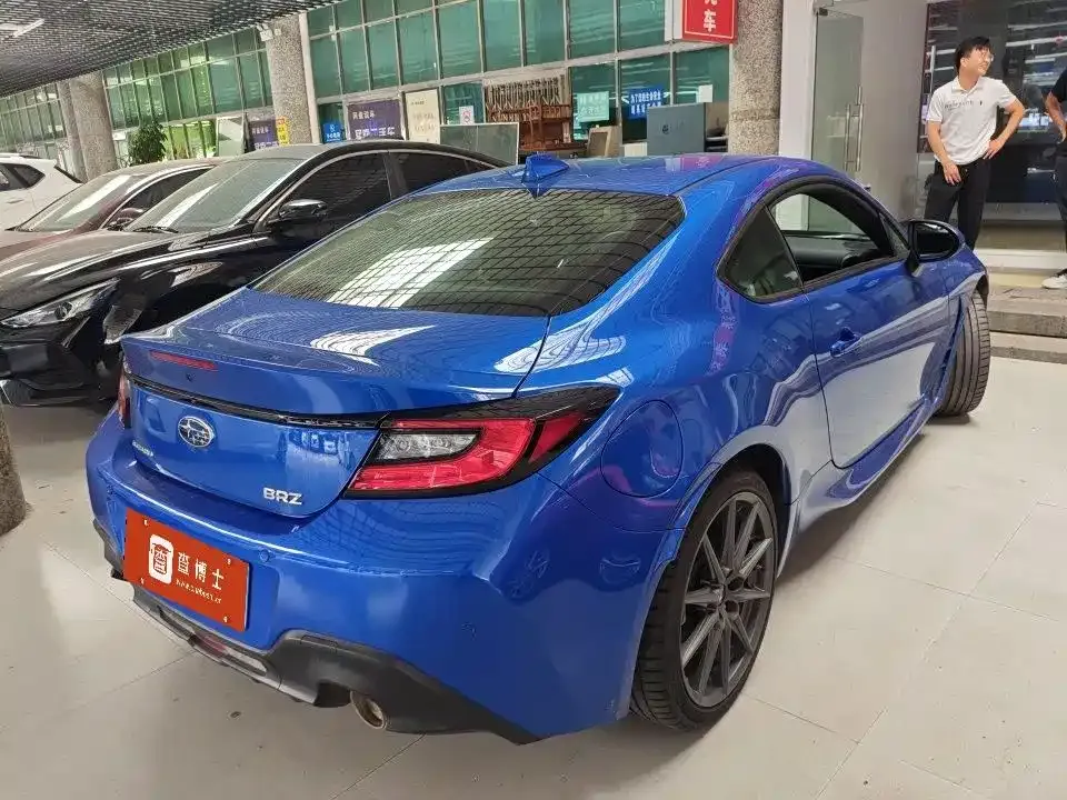 Subaru BRZ — фото 8