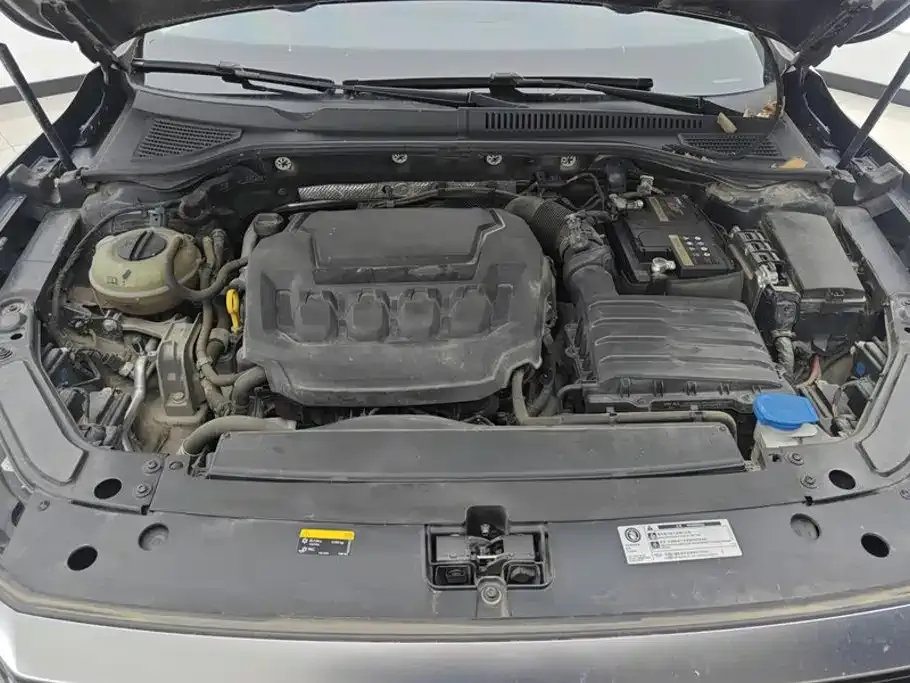 Volkswagen Passat — фото 10