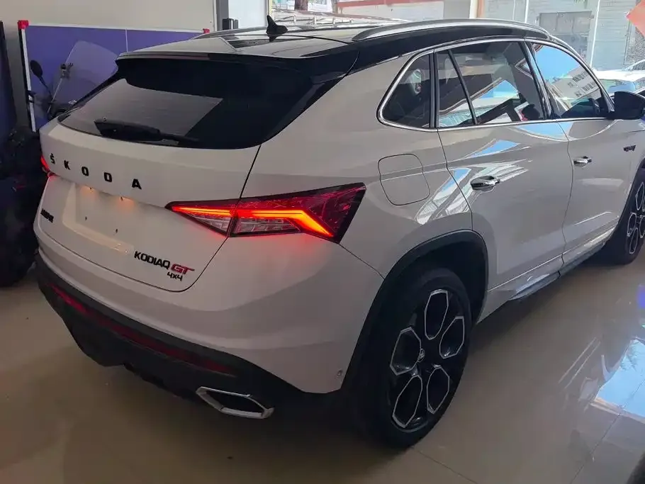 Skoda Kodiaq GT — фото 4