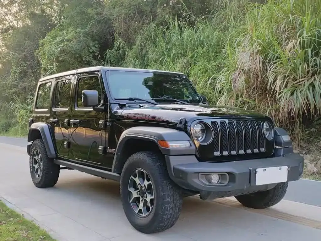 Jeep Wrangler — фото 6
