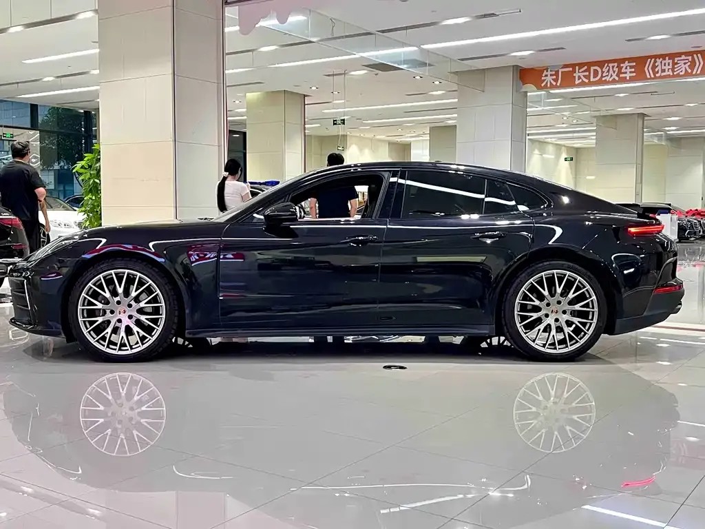 Porsche Panamera — фото 2