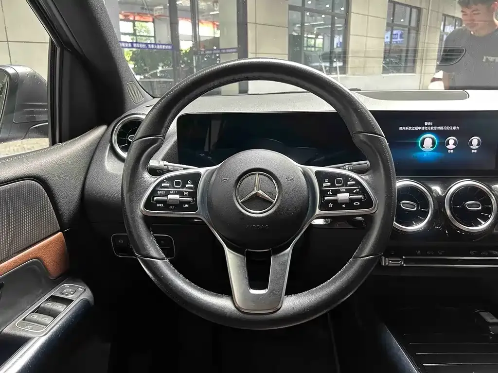 Mercedes-Benz B-Class — фото 10