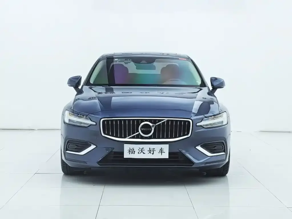 Volvo S60 — фото 6