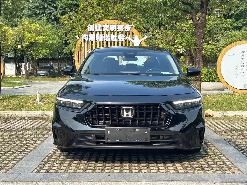 Honda Inspire — фото 5