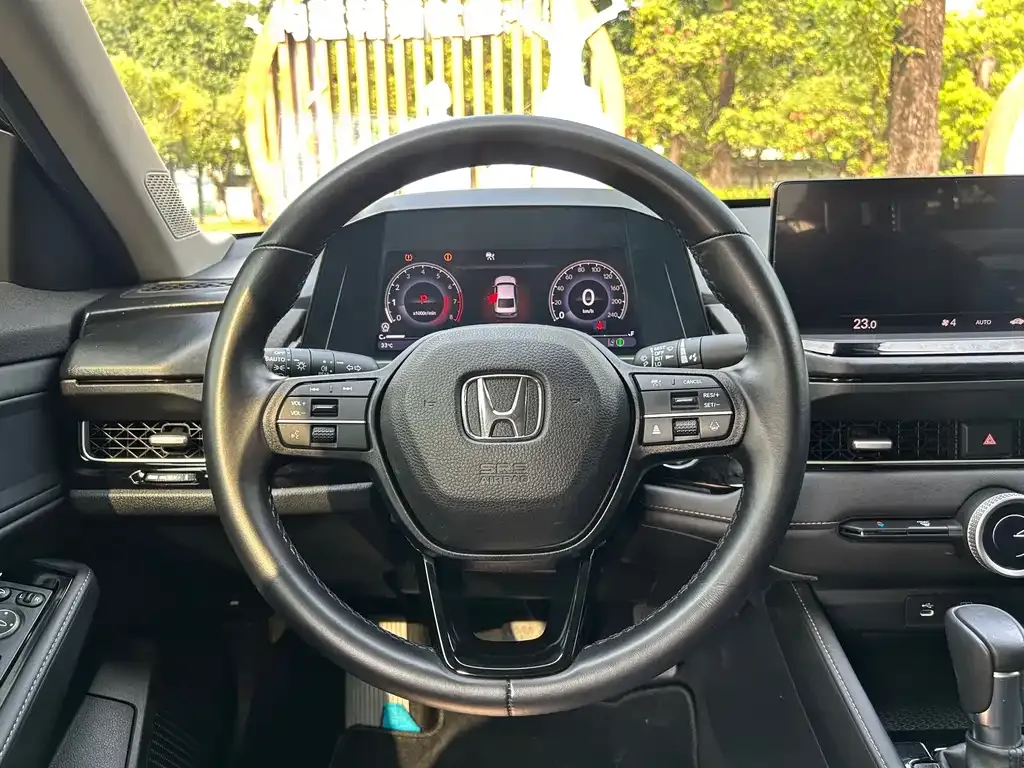 Honda Inspire — фото 3