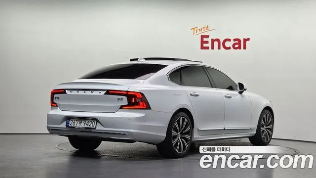 Volvo S90 — фото 3
