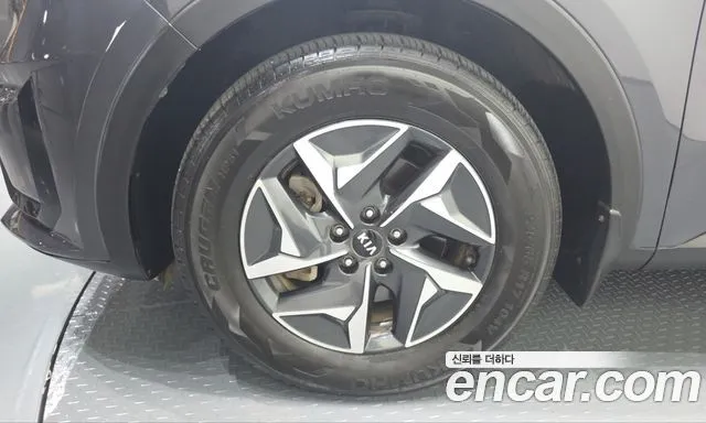 Kia Sorento — фото 7