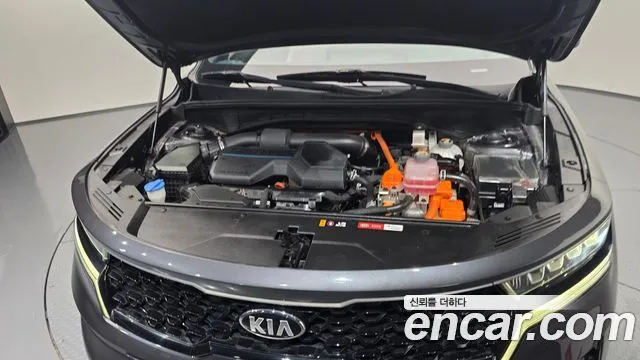Kia Sorento — фото 8