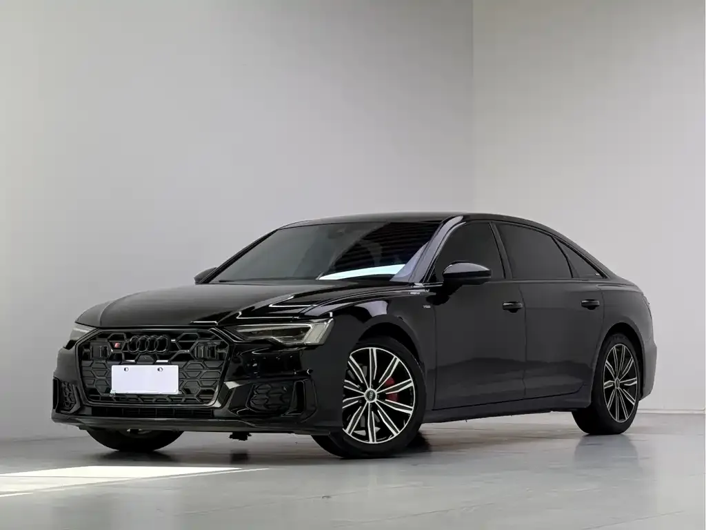 Audi A6L — фото 1