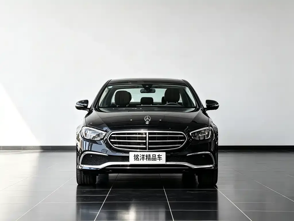Mercedes-Benz E-Class — фото 5