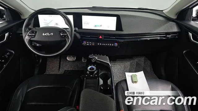 Kia EV6 — фото 8