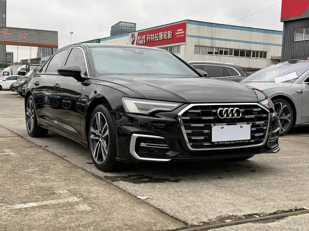 Audi A6L — фото 5