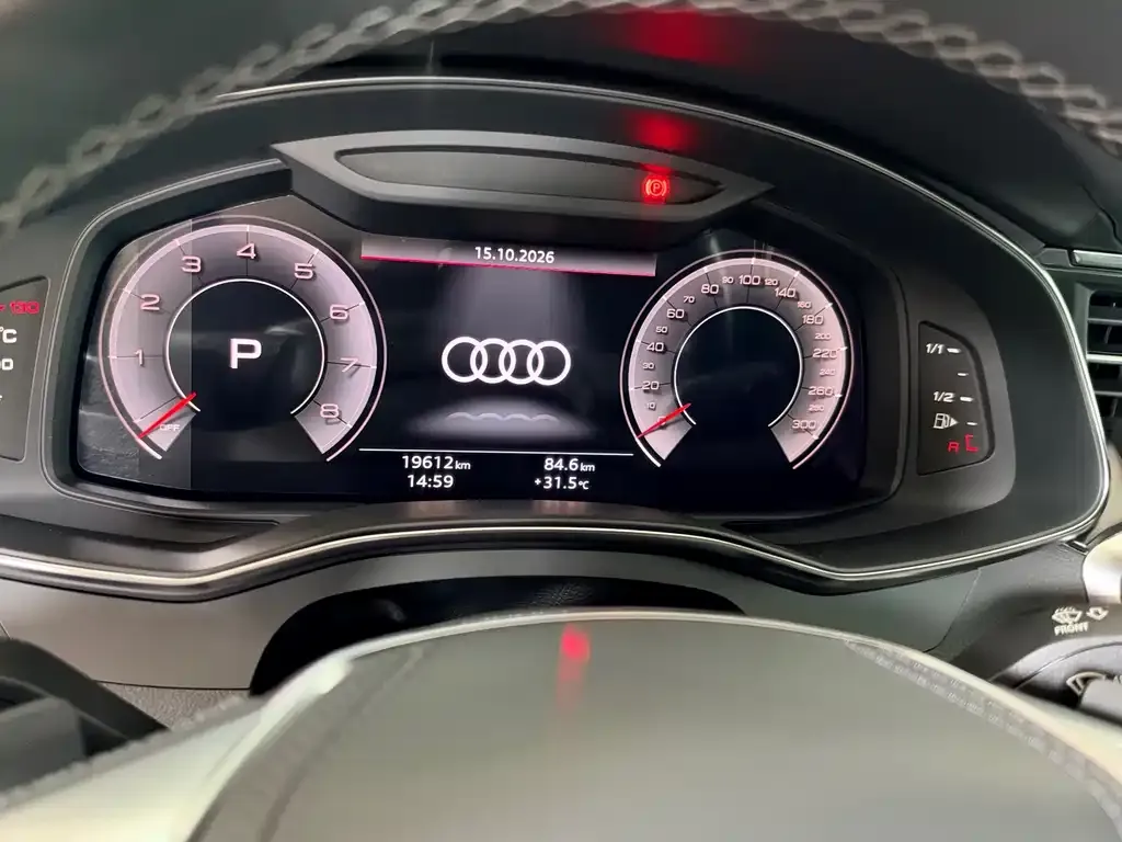 Audi A6L — фото 7