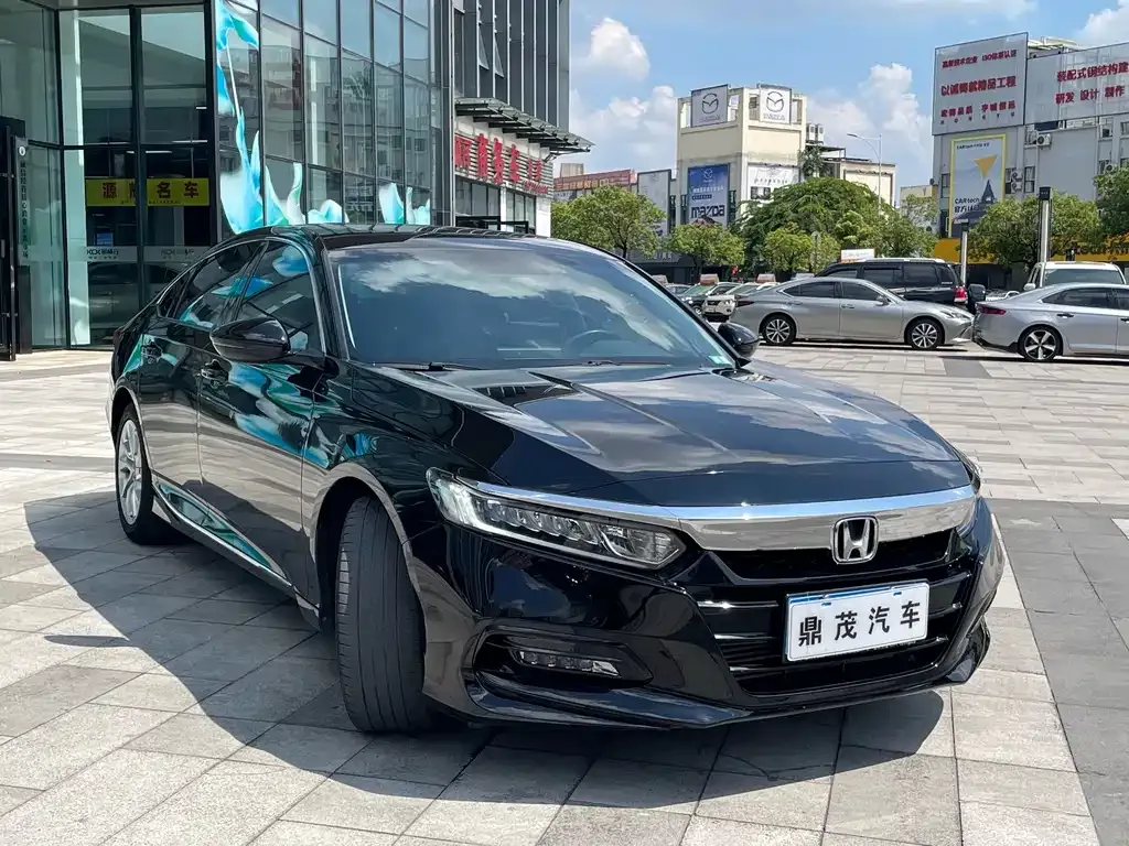 Honda Accord — фото 2