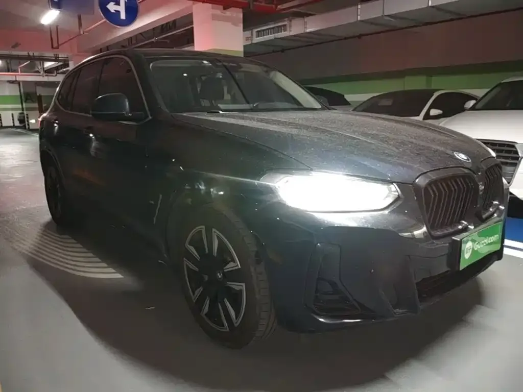 BMW iX3 — фото 9