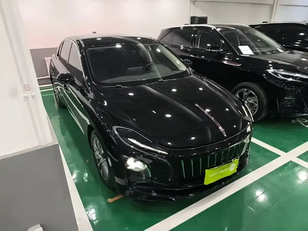 Hongqi E-QM5 — фото 3